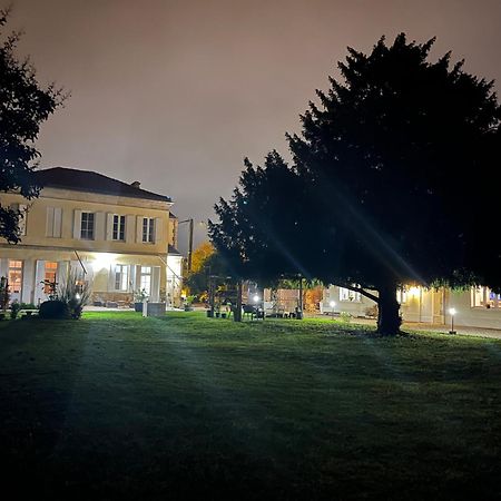 Suite Privative Abella - Aile De Maison Bourgeoise Ambares-et-Lagrave Exteriör bild